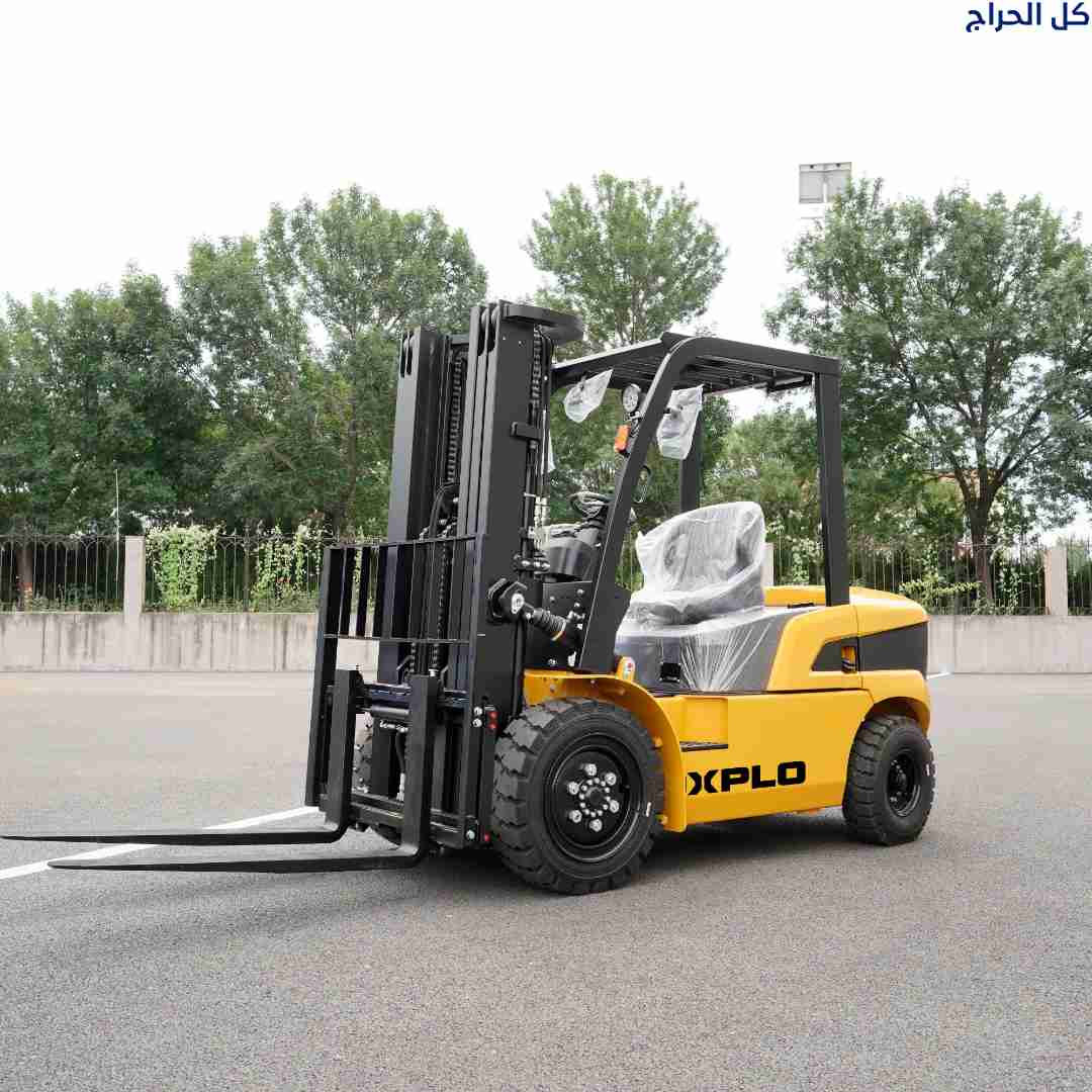 فوركلفت سيزرلفت كرينات جميع الاحجام للايجار في الد...