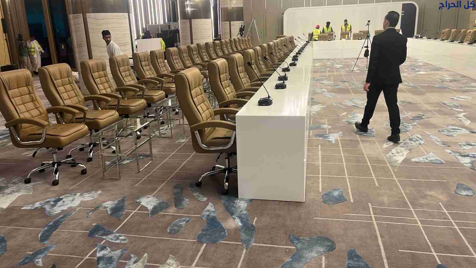 تأجير كنب جلد ابيض, جلسات مودرن ,بيوت شعر,خيام ,جل...